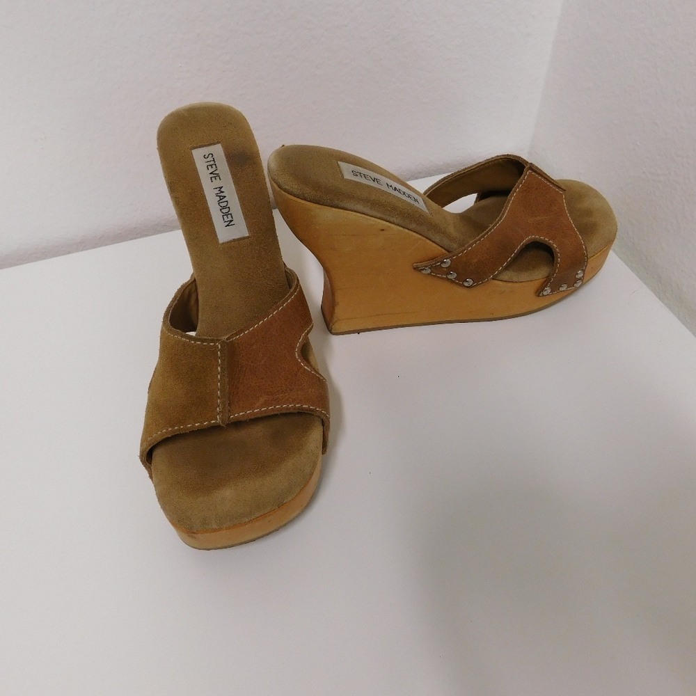 Steve Madden Leather Wedges